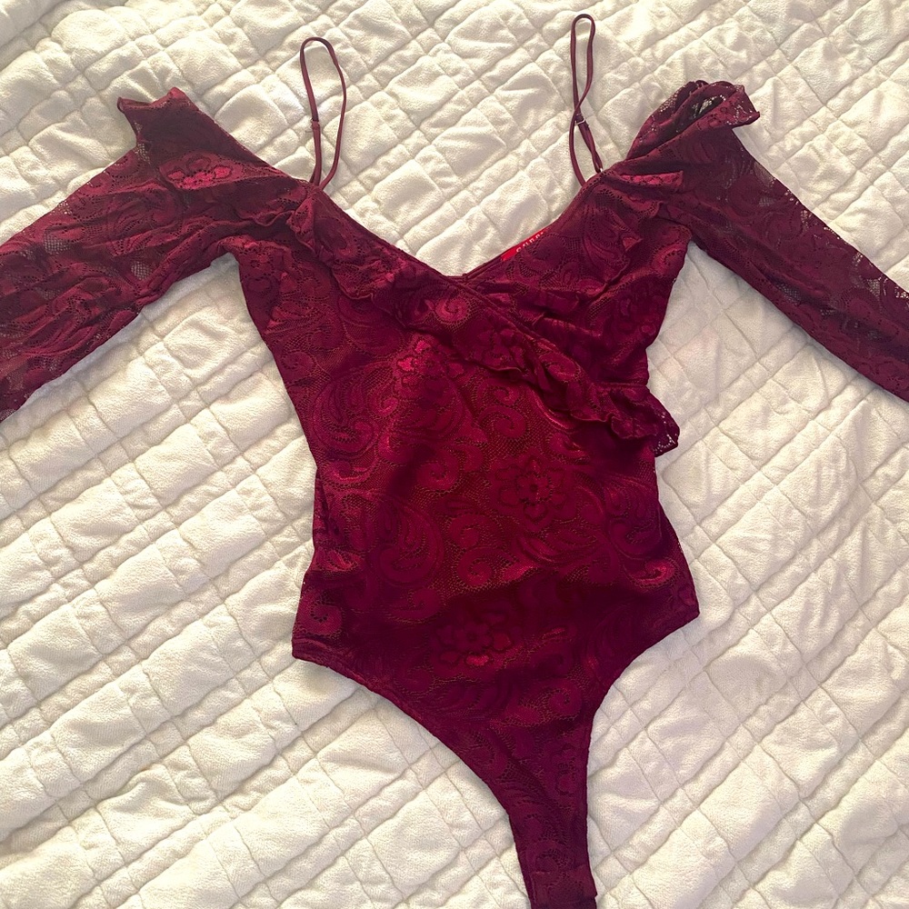 GUESS Bodysuit Lace Long Sleeves